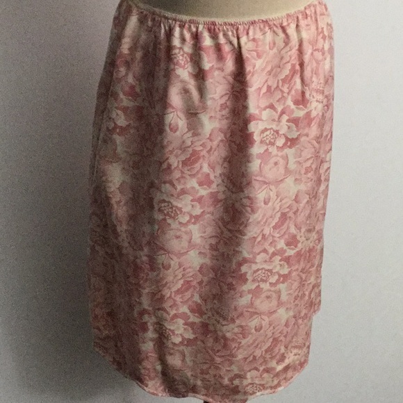 Vintage 1980’s Laura Ashley Silk Skirt Sz 12 Pink